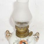 PORCELÁN TESTŰ , KIS PETRÓLEUMLÁMPA , SZOPTATÓS LÁMPA , VIRRASZTÓ LÁMPA fotó