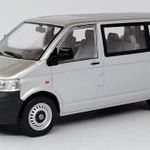 Volkswagen T5 modellautó 1: 43 új bontatlan eladó fotó