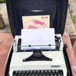 Régi Erika 60-as írógép, retro manuális írógép, műszaki régiség vintage + kezelési utasítás fotó