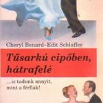 Tűsarkú cipőben, hátrafelé fotó