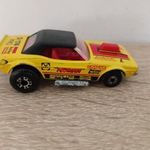 Matchbox Dodge Challenger "Toyman" - Yellow fotó
