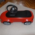 AUDI QUATTRO JUNIOR LÁBBAL TOLHATÓ JÁTÉKAUTÓ fotó