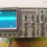 Tektronix oszcilloszkóp fotó