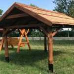 Fedett nádtetős gépjármő beálló , tároló, gépkocsibeálló, kerti pavilion, filagórinak berendezhető fotó