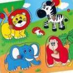 Fa fogantyús formaberakó puzzle Viga Állatkert fotó