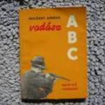 MIKÓSDY ANDRÁS VADÁSZ ABC E fotó