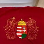 Univerzális üléshuzat 2db , régi Magyar címer nagy méretű hímzéssel fotó