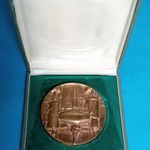 Kiss Kovács Gyula : bronz plakett , 50 éves a NITROKÉMIA fotó
