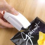 Zacskózár hűtőmágnessel Magseal InnovaGoods fotó