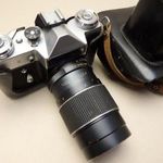 ZENIT E RÉGI FÉNYKÉPEZŐGÉP VÁZ RETRO CHINONFLEX 135 MM OBJEKTíV RITKÁBB fotó