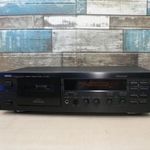 Yamaha KX-393 kazettás deck fotó