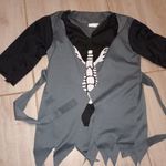 5 - 6 év csontvázas fekete szürke jelmez felső, Halloween kiegészítő szép állapotú 1200ft fotó
