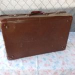 Régi retro bőrönd koffer utazó táska TÖBBFÉLE DARAB fotó