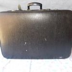 Régi retro bőrönd koffer utazó táska TÖBBFÉLE DARAB fotó