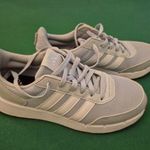 Adidas női sportcipő 40-es fotó