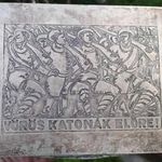 Tanácsköztársaság Vörös katonák előre! szivardoboz 5. sorszám! ezüst? UITZ szignó RRR (3690) fotó