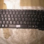 4893 K020327B1 laptop billentyűzet Amilo M7405 D7830 A1640, A1645, M1424, M1425, M6450 fotó