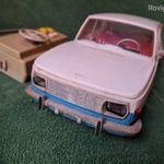 Wartburg 353 retró távirányítós játék PIKO fotó
