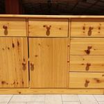 Eladó egy 6 fiókos és polcos fenyő komód. Bútor szép, újszerű állapotú, hibátlan. fotó