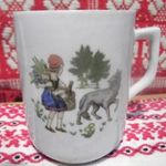 Piroska és a farkas Zsolnay gyermek porcelánbögre fotó