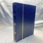 A4-ES A LEGNAGYOBB MINŐSÉGI SZÉP ÁLL. BÉLYEGALBUM -KÉK- 22, 5X30, 5CM, 30 FEKETE LAP -76.- fotó