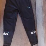 Adidas Originals FH7916 Arc melegítőnadrág (fekete, L) fotó