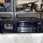Aiwa AD-F880 professzionális 3 fejes kazettás deck fotó