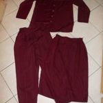 S-M-es 3 részes újszerű bordó kosztüm - szoknya, nadrág, blézer fotó