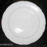 Hatalmas Regina tálalótál fehér arany fotó