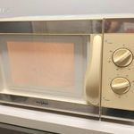 Grilles mikrosütő Nethaus 700W fotó