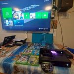 X-BOX ONE KONZOL + gyári adatpter + kinect + HDMI + 5db fifa játék X BOX frissen paszta szervizelve fotó