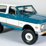 1: 18 1/18 ACME 1972 Chevrolet K5 Blazer fotó