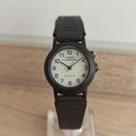 Casio Illuminator 1373 LQ-140 női karóra fotó