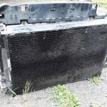 Volvo v70 2.4 benzin víz hűtő homlokfal klíma hűtő ventilátor első generációs fotó