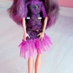 Monster High Clawdeen Wolf baba ( ajándék állvánnyal ) fotó