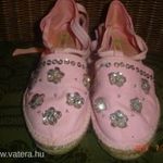 Újszerű 38-s gyöngyös hímzet vászon gladiátor cipő fotó
