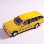 Cararama, 1/72, Mercedes E Kombi, sárga vagy ezüst fotó