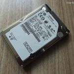 Hitachi HTS725025A9A364 250GB laptop SATA HDD. fotó
