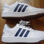 Új eredeti Adidas Hoops 2.0 40-es 44-es vagy 44 2/3-os férfi sportcipő kosaras cipő kosárlabdás cipő fotó