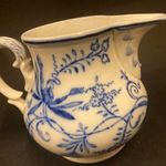 Antik Villeroy & Boch- Dresden hagymamintás porcelán kancsó - 1874-1909 közötti jelzéssel fotó