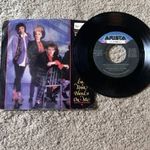 Thompson Twins – Lay Your Hands On Me, Vinyl, 7", AS1-9396 fotó