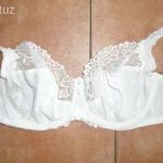 85/F-s, fehér, csipkézett, merevítős, kényelmes, moletti melltartó fotó