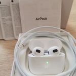 Apple AirPods 3 fotó