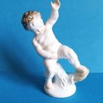 Herendi Pisilő Kisfiú Puttó Porcelán Figura fotó