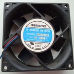 Innovative DC Brushless Fan Motor 12 V , 0.14 A , 2 Wire BP1202512L , használt , 80x80x20 mm. fotó