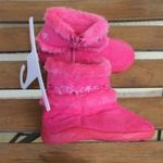 Pink színű, szőrmés, hímzett csizma. 24-es. Új! fotó