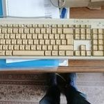 Hurricane "fehér" Billentyűzet PS2 dugóval fotó