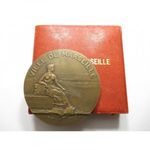 Franciaország, Gustve Martin: Marseille város kitüntetése 1935 EF+, 142.5g68mm fotó