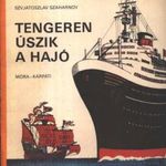 Tengeren úszik a hajó fotó
