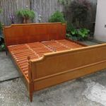 Elegáns nagy fa ágy ágyrács 200×200 fotó